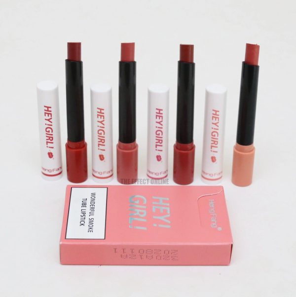 4-in-1 Matte Lipstick Set – Cigarette Shape, Long-Lasting & Non-Sticky Gloss