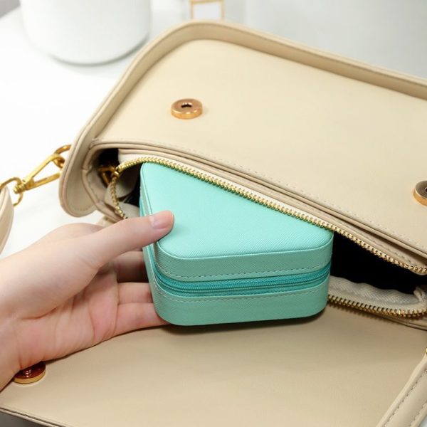 Compact Travel Jewelry Box – Leather Organizer Case for Women – Random Color