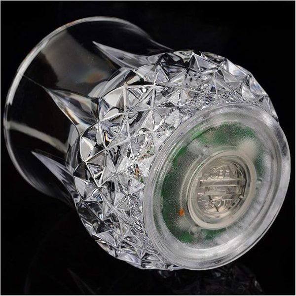 LED Glowing Water Cup โ Flashing Pineapple Mug Rainbow Light Inductive โ 200ml
