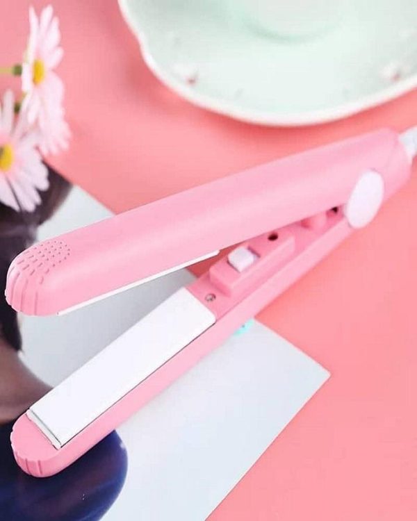 Mini Hair Straightener – Portable Styling Tool for Smooth, Frizz-Free Hair – Boxed