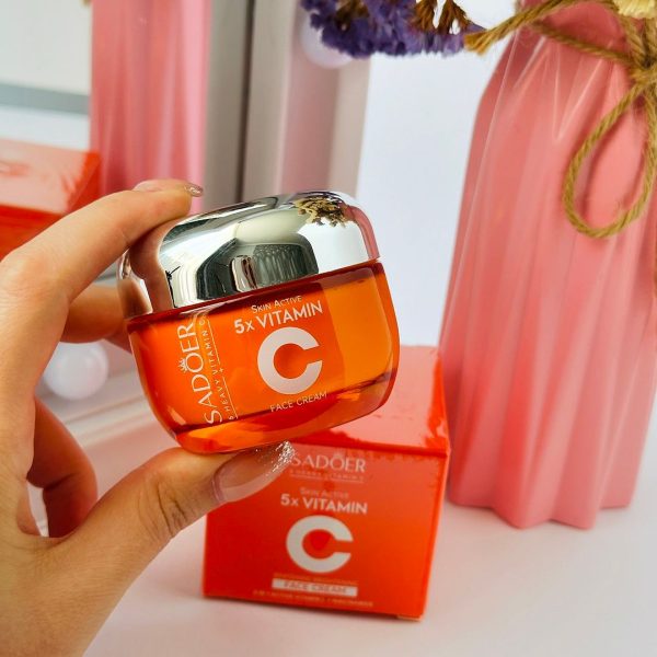 Sadoer 5x Vitamin C Whitening Cream – Hydrating & Repairing Moisturizer 50g